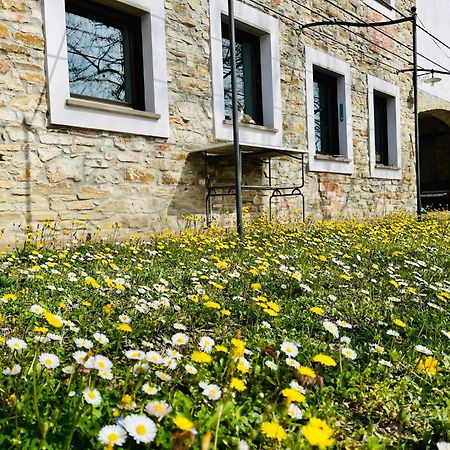 B&B Al Giardino Dei Mandorli Prasco Экстерьер фото